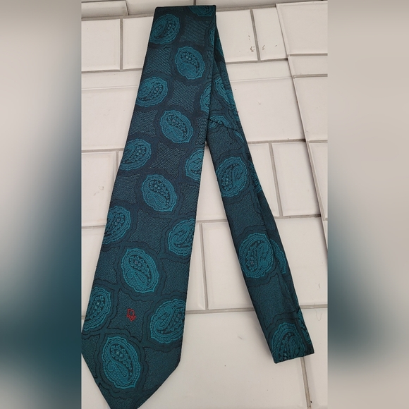 Christian Dior Monsieur Vintage Mens Necktie Color Turquoise Paisley Print 57inl